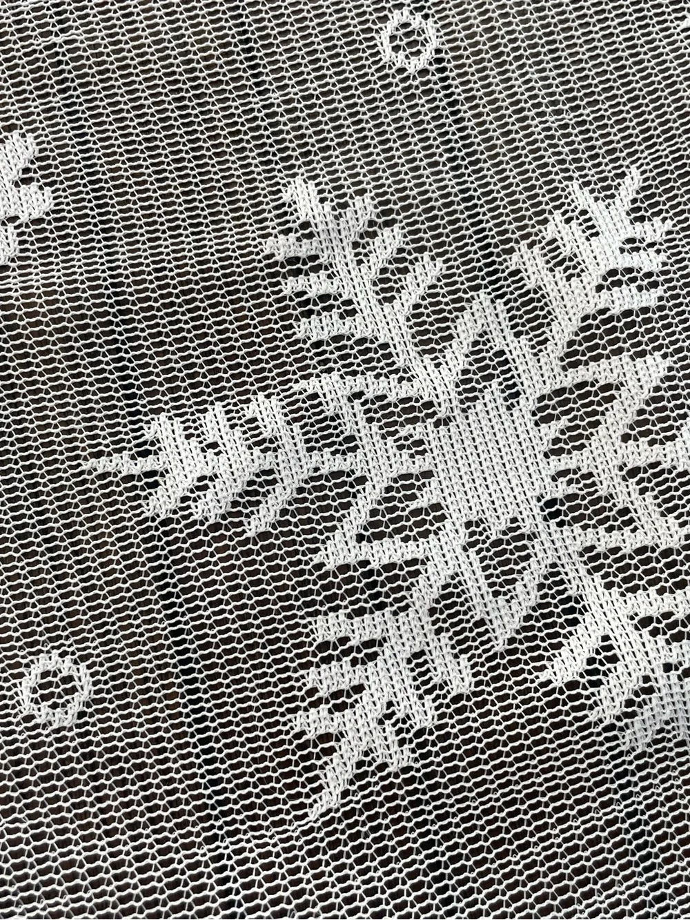 Winter Snowflake Lace Table Runner - White 13” X 72”